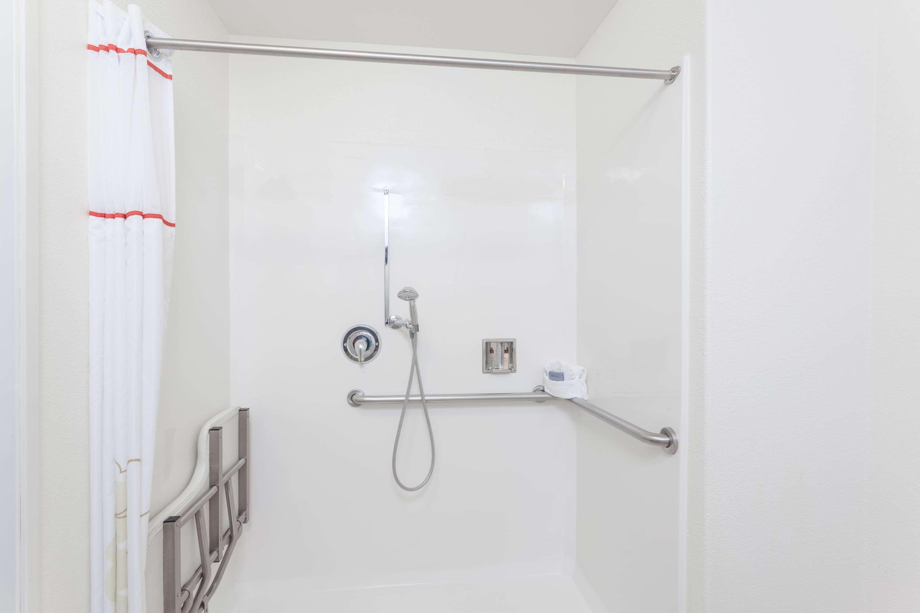 Hawthorn Suites Victorville Esterno foto
